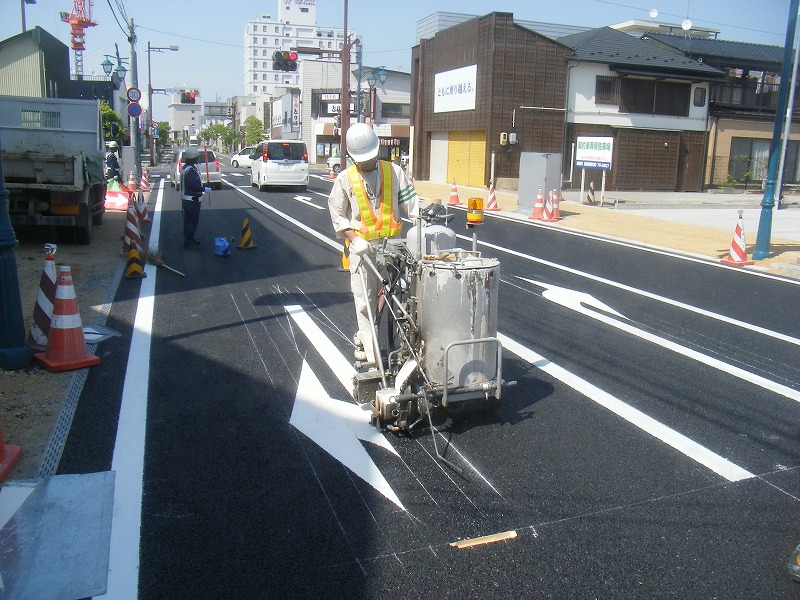 道路区画線